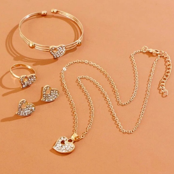 Rhinestone Heart Jewelry Set - Picture 2 of 3